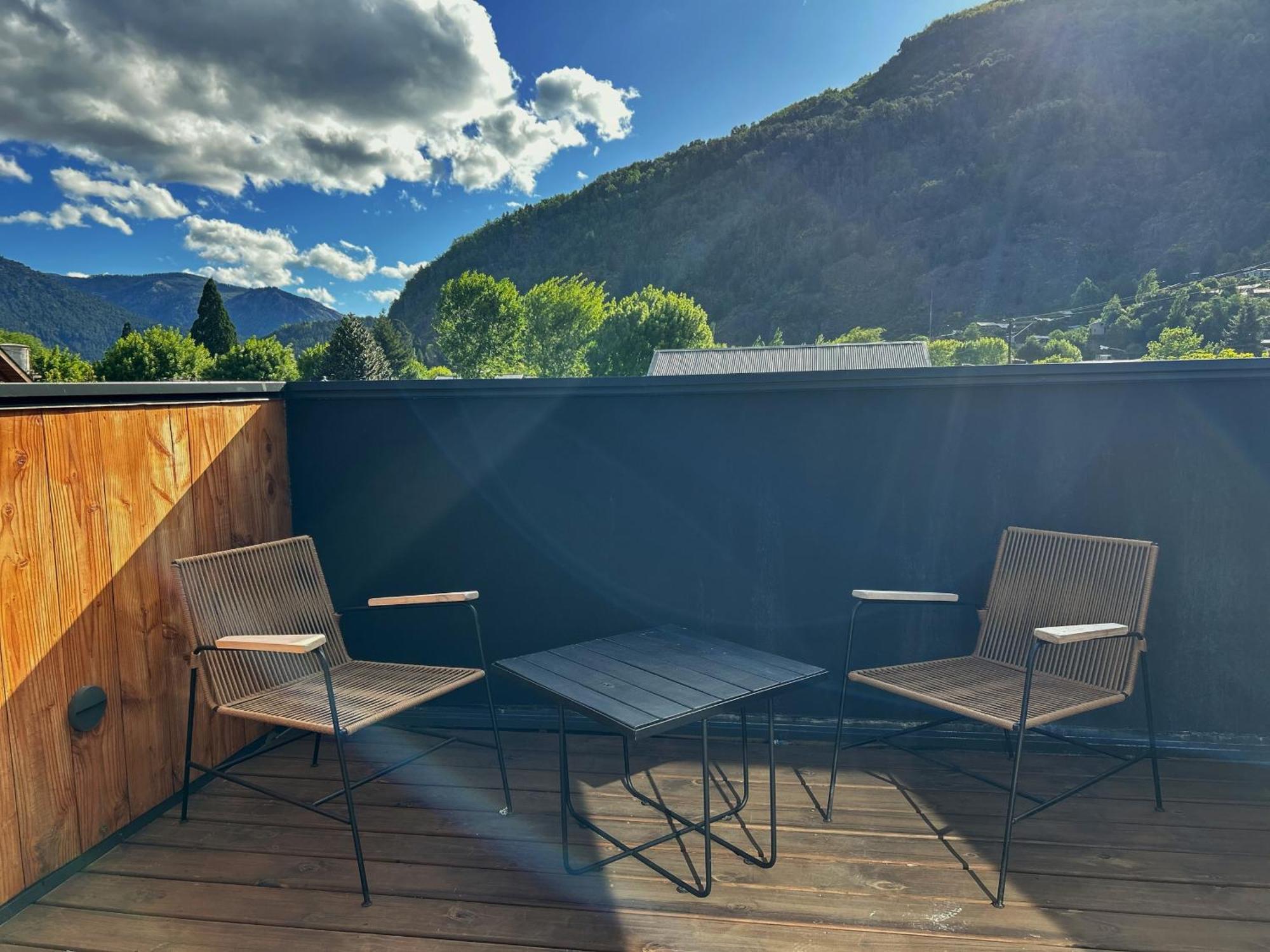 Haus Del Valle - Nordica San Martín de los Andes Eksteriør billede