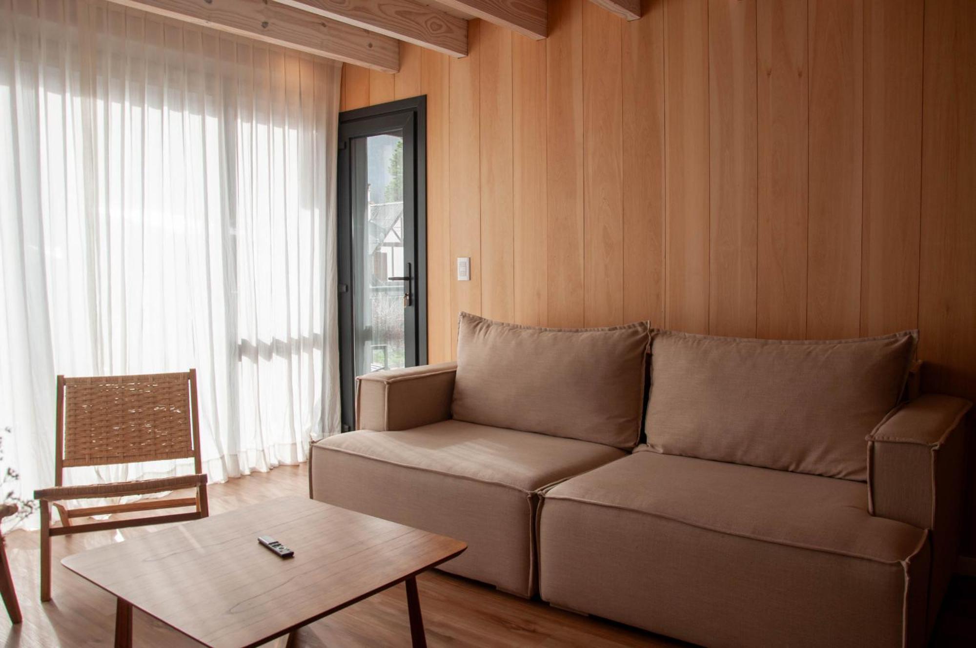 Haus Del Valle - Nordica San Martín de los Andes Eksteriør billede