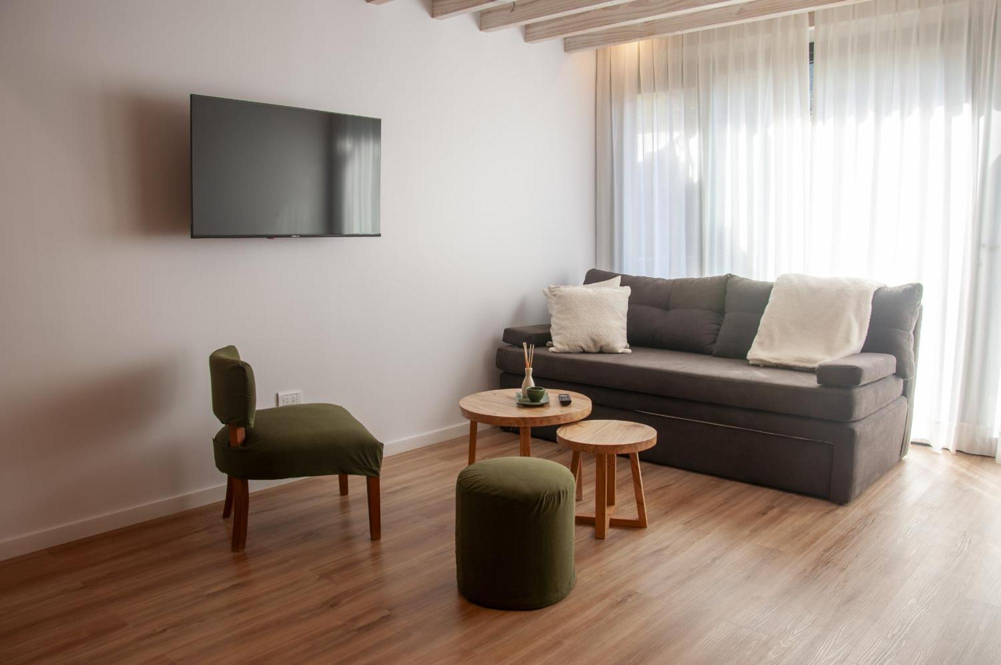Haus Del Valle - Nordica San Martín de los Andes Eksteriør billede